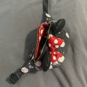 Disney Minnie Belt bag